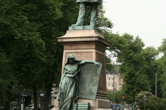 image036